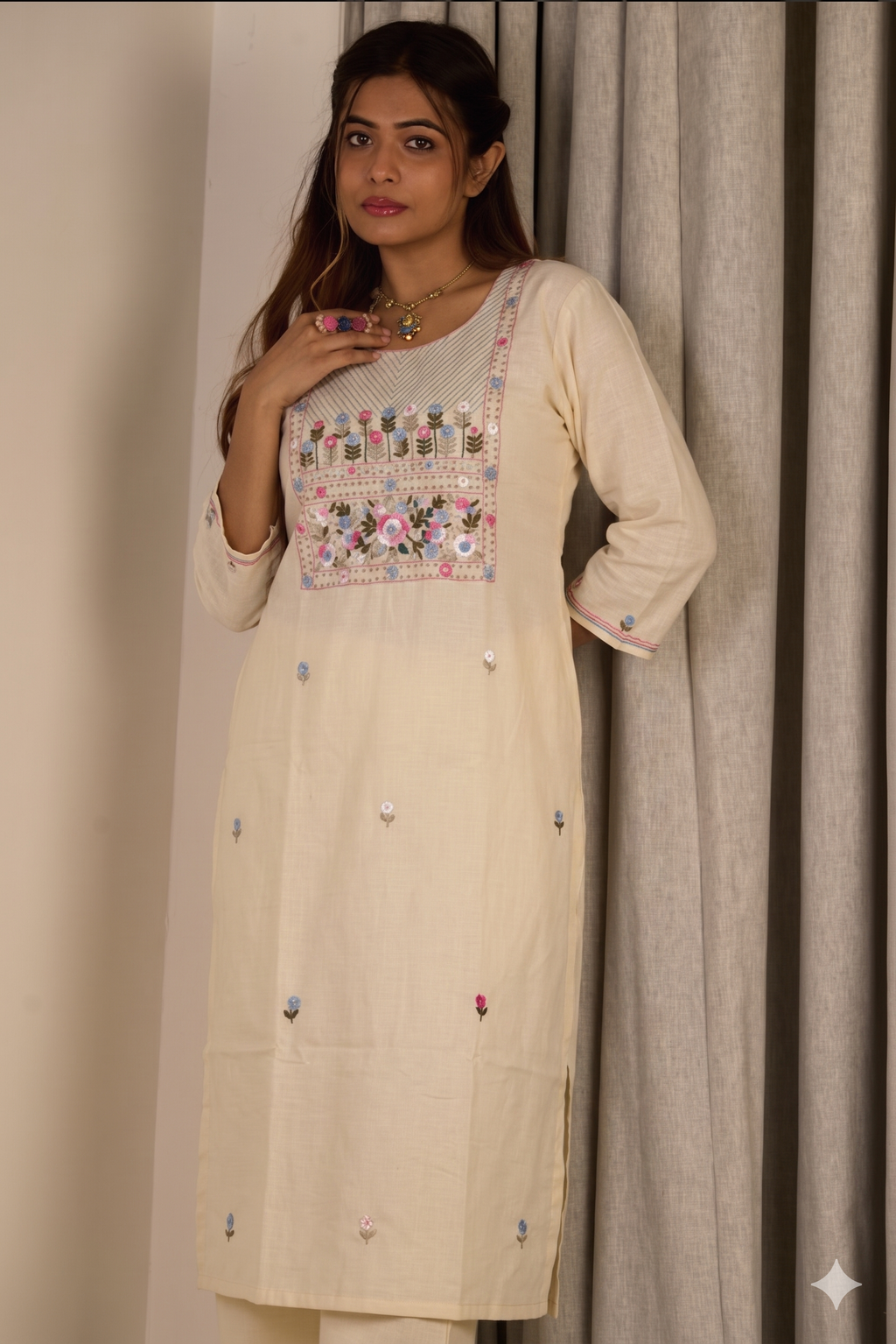 Vyom Katha Kurta