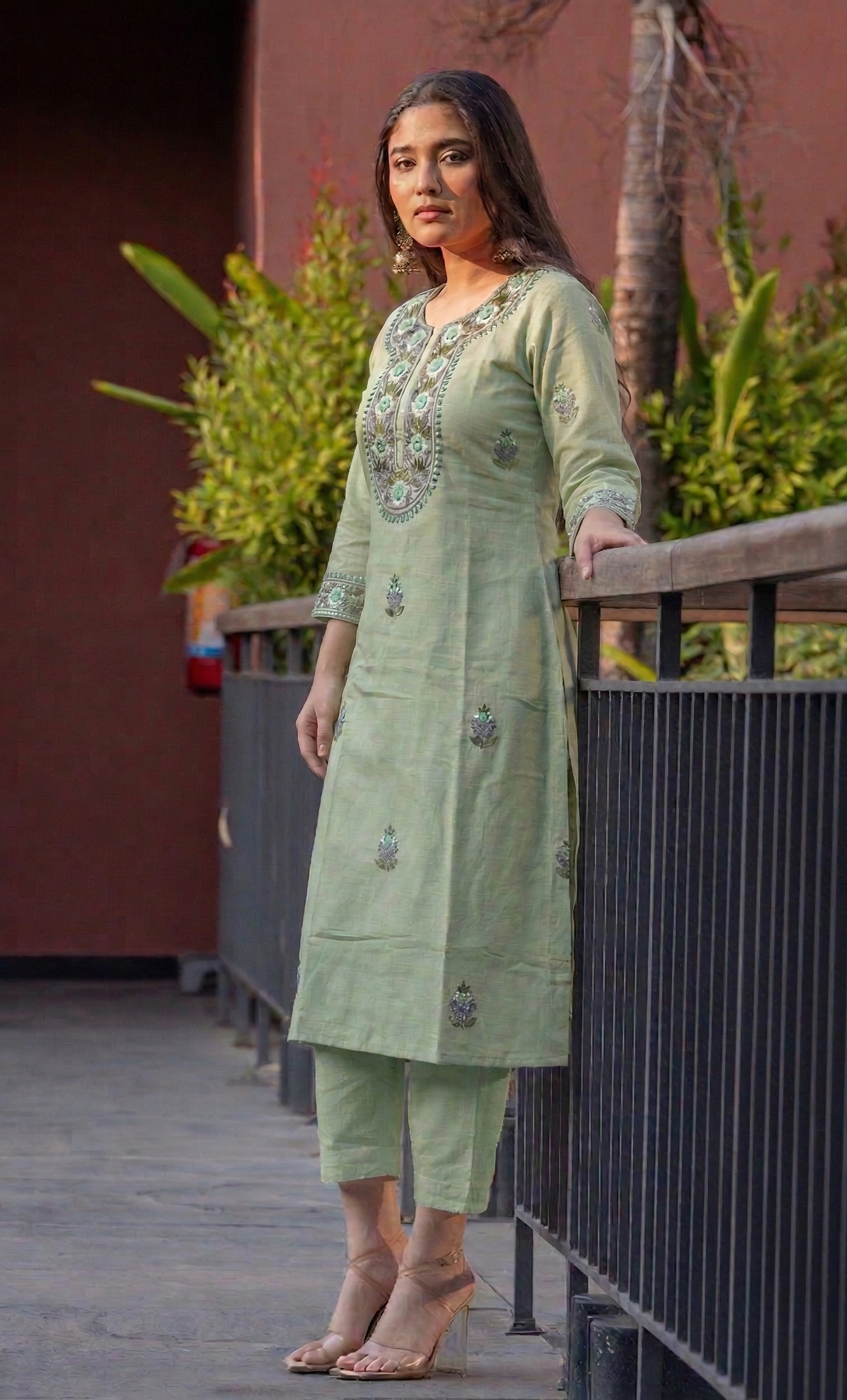 Aira Katha Kurta
