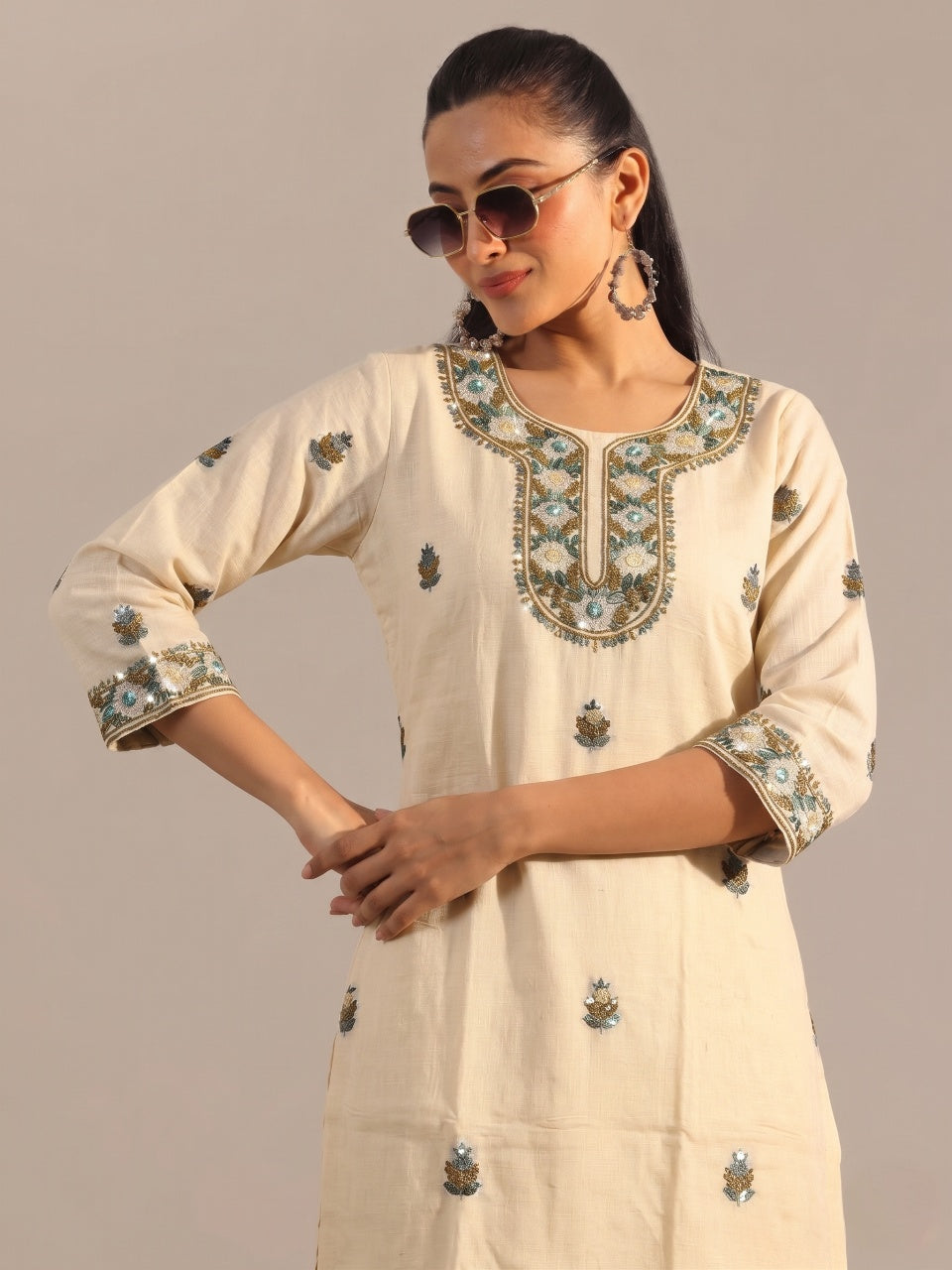 Cream Bloom Kurti Set