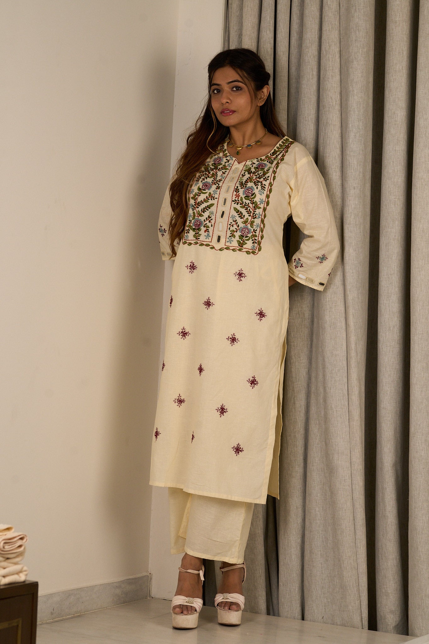 Nysa Katha Kurti