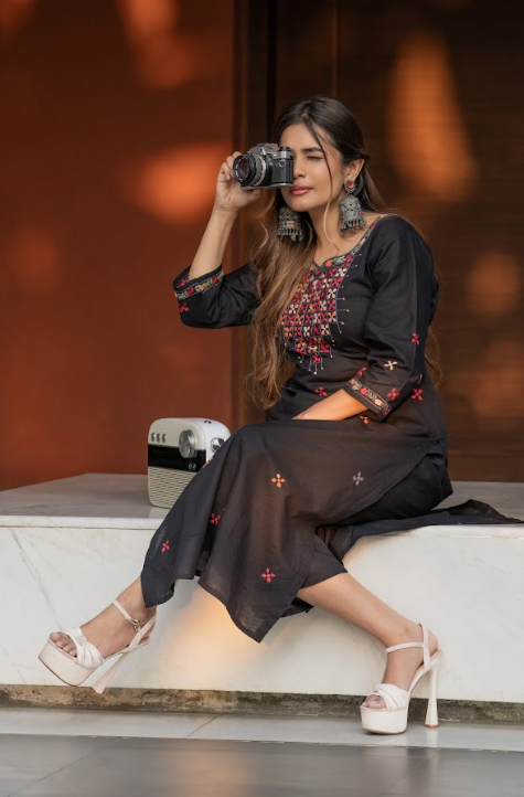 Noor Katha Set